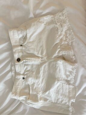 aerie White Frayed Hem Denim Shorts